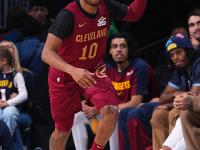 多伦多猛龙发布备战花絮，今晚防线松动，意甲任务艰巨，年轻球员得到机会(猛龙队球员名单)-亚博体育入口